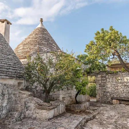 Td Trulli Vittoriani Charme And Pure Nature W Pool * Ostuni