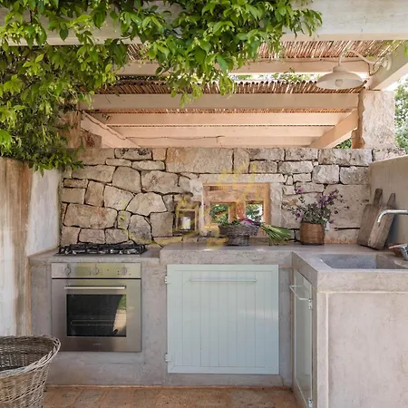 Villa Td Trulli Vittoriani Charme And Pure Nature W Pool Ostuni